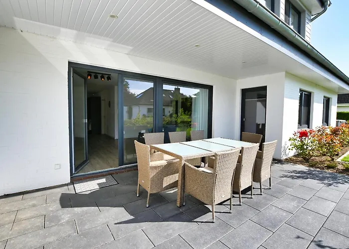 Haus Thomare Tramontana Apartment